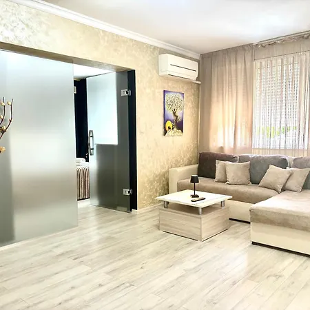 Dani Apartment